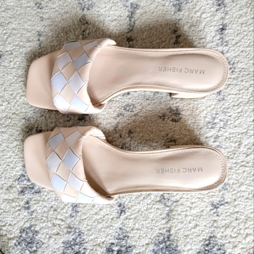 Marc Fisher Casper block heel sandal size 6.5